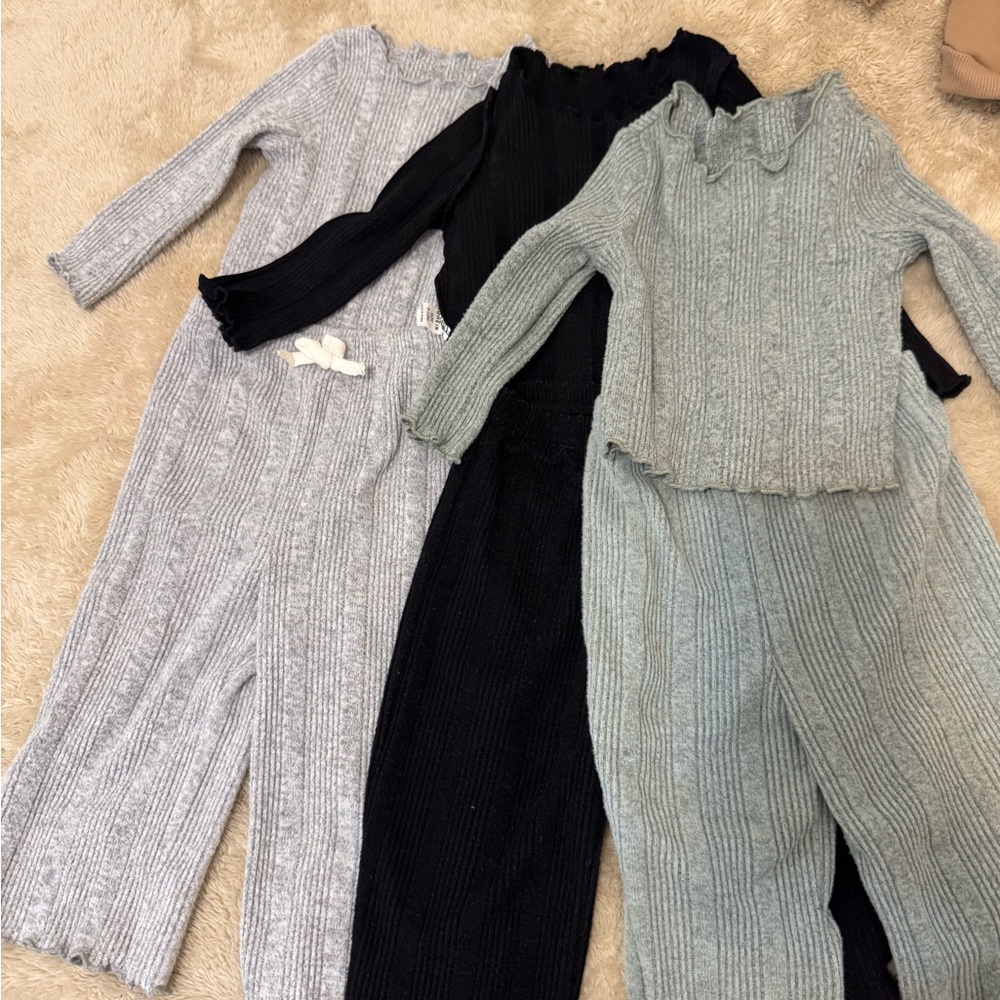 SHEIN Kids Ribbed Matching Sets